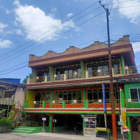 Oyo 90041 Hotel Sinar Lumayan Syariah Баликпапан Екстериор снимка