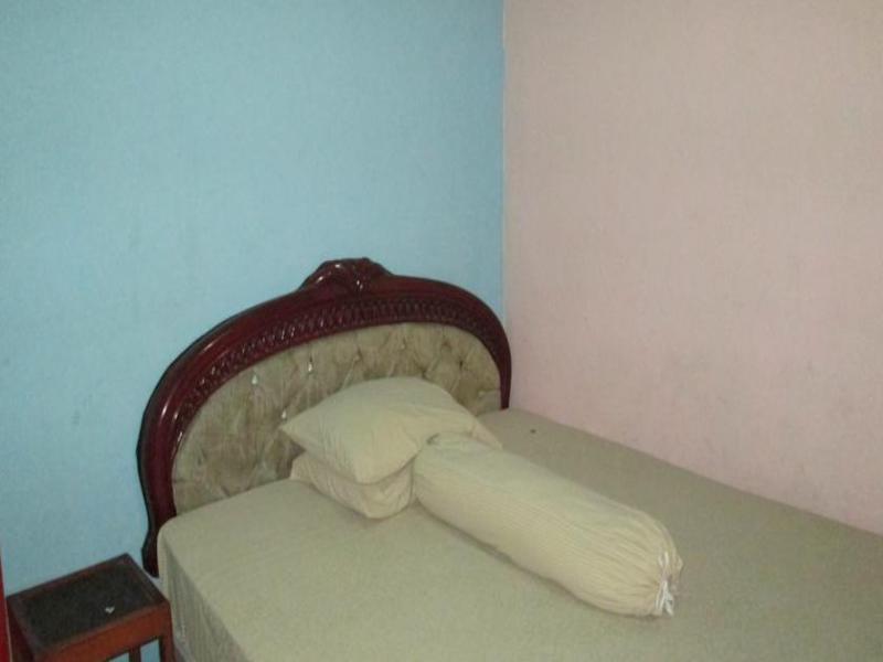 Oyo 90041 Hotel Sinar Lumayan Syariah Баликпапан Екстериор снимка